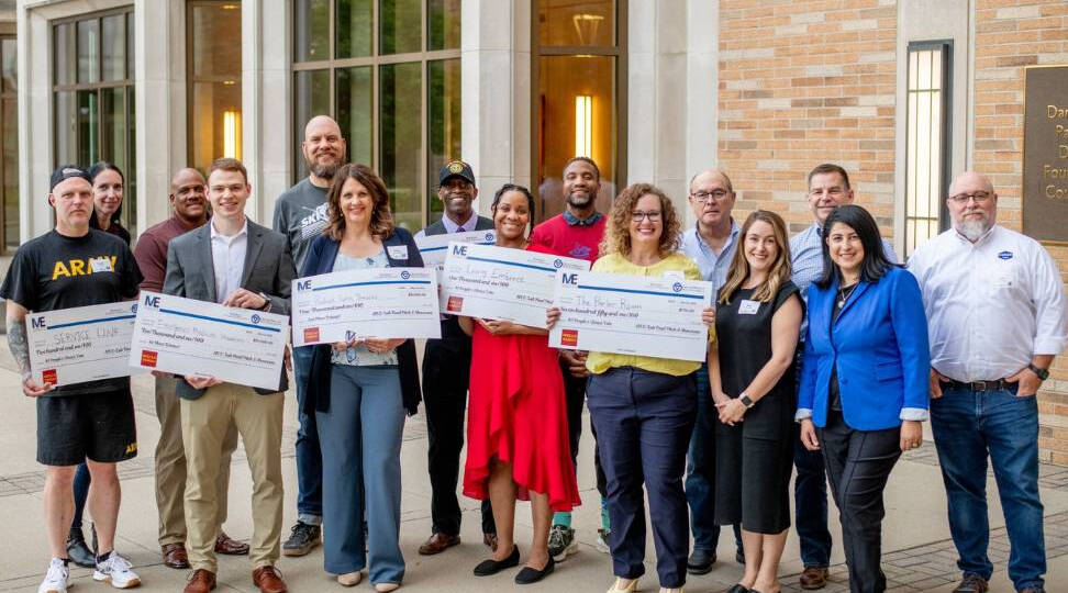 MVE Lab Participants with checks